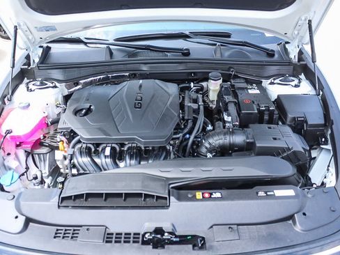 Certified 2025 Hyundai Sonata SEL FWD image 16
