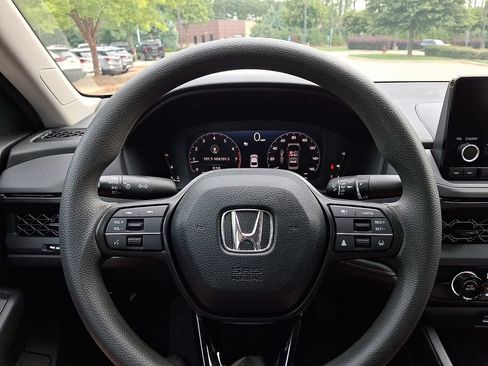 Used 2024 Honda Accord LX image 19