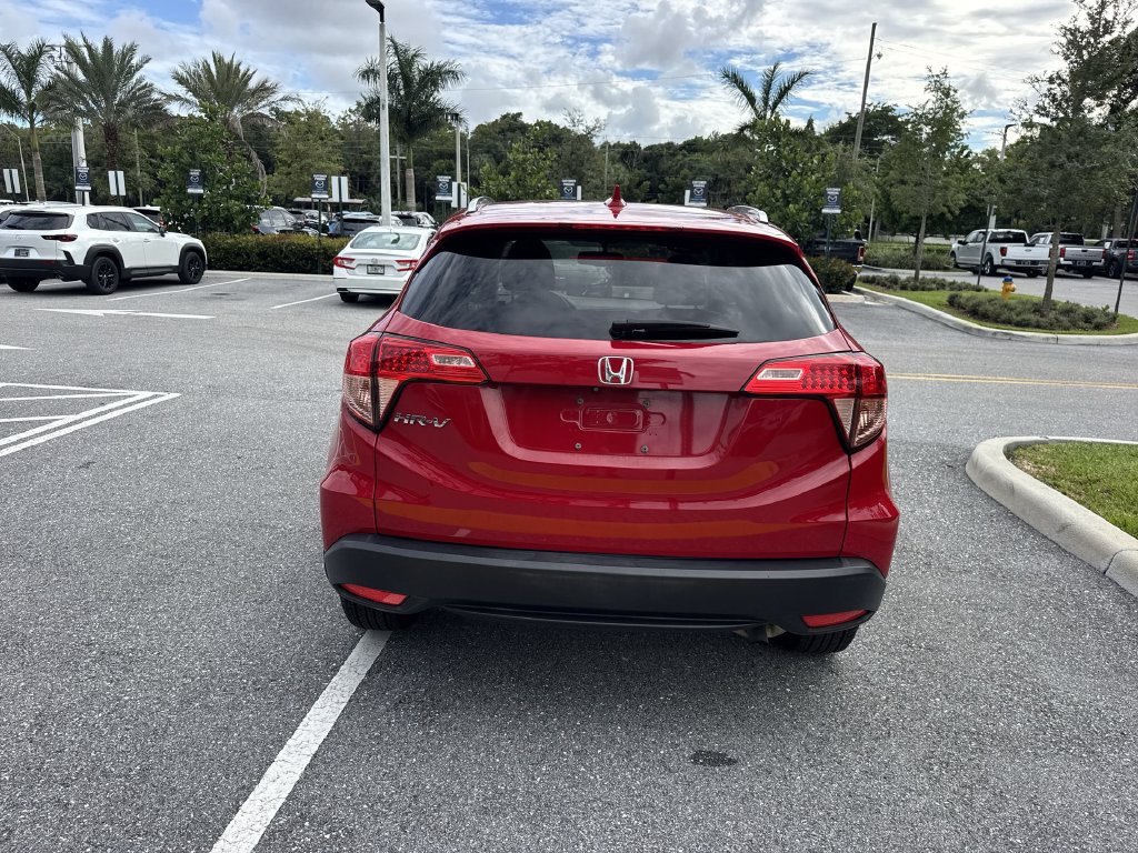 Used 2016 Honda HR-V EX-L image 2