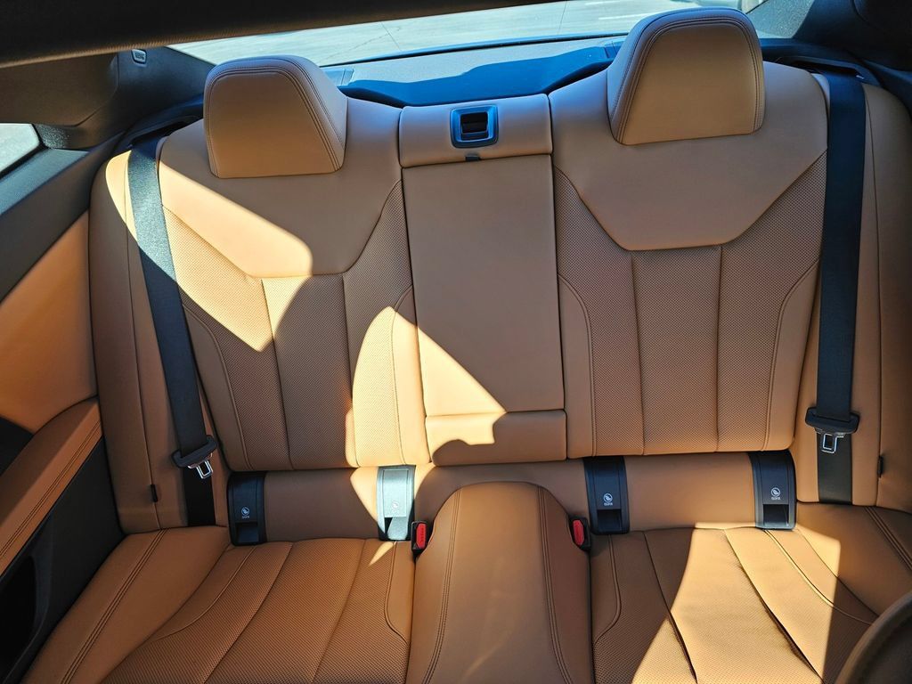 Used 2026 BMW 430i Coupe w/ Convenience Package RWD image 23