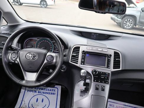 Used 2014 Toyota Venza XLE w/ Tow Prep Package AWD/4WD image 7