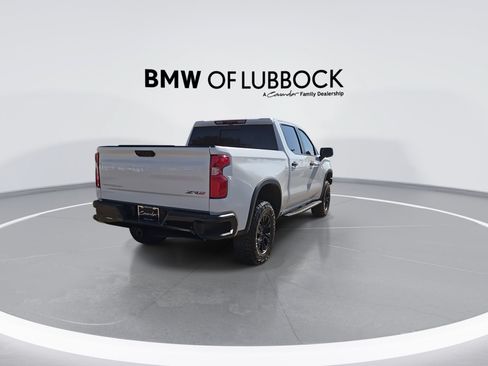 Used 2024 Chevrolet Silverado 1500 ZR2 w/ Technology Package AWD/4WD image 8