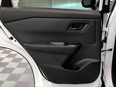 New 2025 Nissan Rogue S image 55