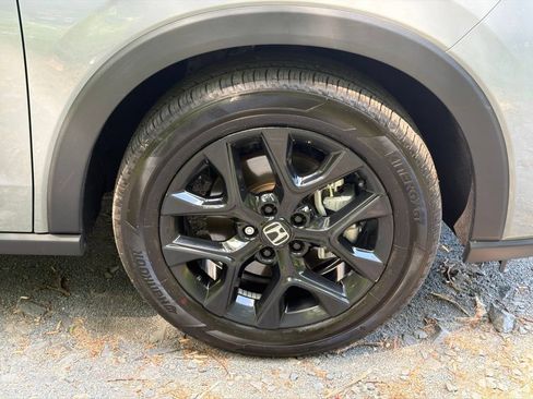 Used 2025 Honda HR-V Sport image 8
