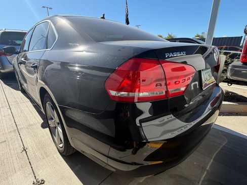 Used 2015 Volkswagen Passat 1.8T Limited Edition image 3