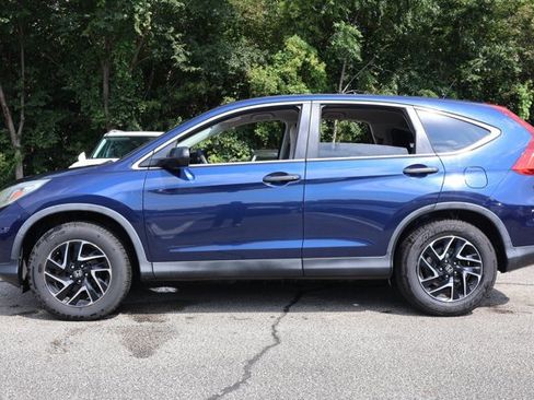 Used 2016 Honda CR-V SE image 8