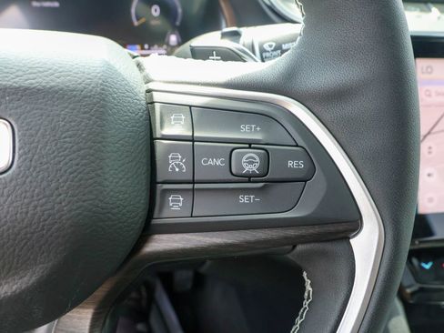 New 2026 Jeep Grand Cherokee L Limited AWD/4WD image 27