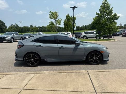 Used 2021 Honda Civic Sport Touring image 5