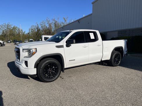 Used 2019 GMC Sierra 1500 Elevation w/ Elevation Value Package AWD/4WD image 13