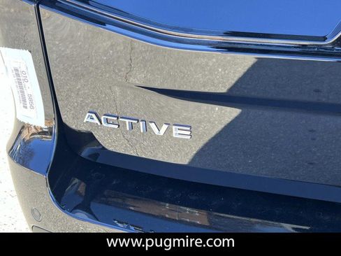 New 2026 Ford Expedition Max Active RWD image 17