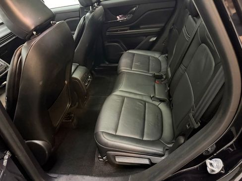 Used 2022 Lincoln Corsair AWD w/ Premium Package image 35