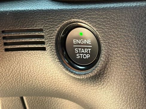 Used 2021 Ford Ranger Lariat w/ Tremor Off-Road Package image 27