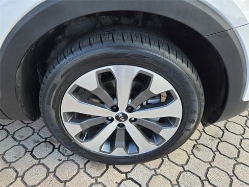 Used 2021 Kia Telluride EX w/ EX Premium Package image 22