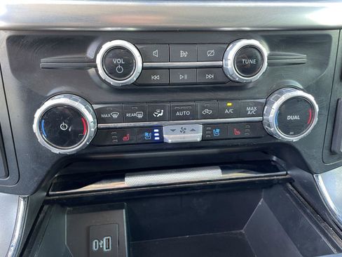 Used 2023 Ford F150 Lariat RWD image 20