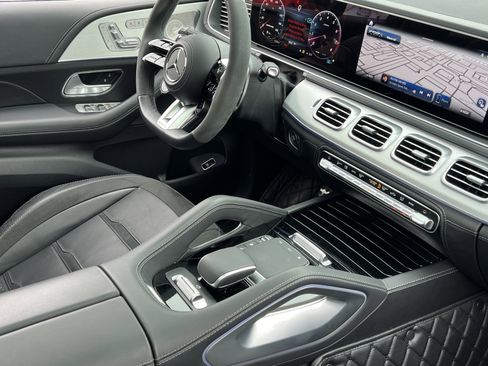 Used 2025 Mercedes-Benz GLE 53 AMG GLE 53 AMG image 17