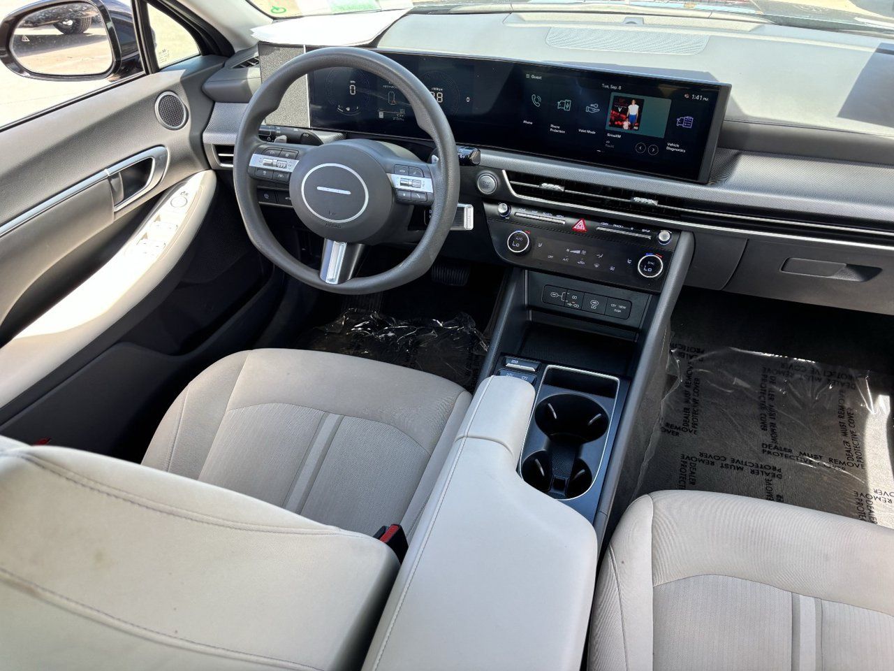 Used 2025 Hyundai Sonata SEL FWD image 12