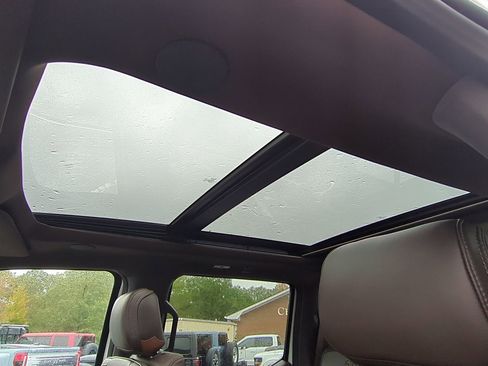 Used 2025 Ford F450 King Ranch w/ Chrome Package image 20