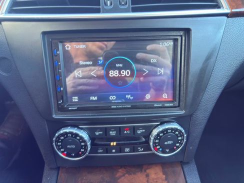 Used 2013 Mercedes-Benz C 300 Sport image 18