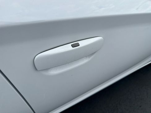 Used 2018 Dodge Charger GT w/ Blacktop Package image 19