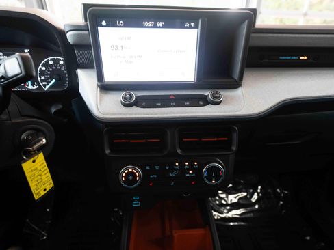 Used 2023 Ford Maverick XLT w/ XLT Luxury Package FWD image 17