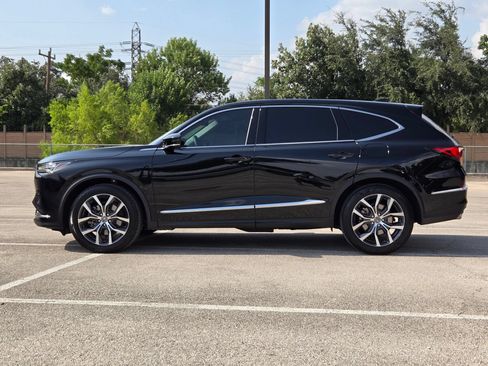 Certified 2023 Acura MDX FWD w/ Technology Package image 6