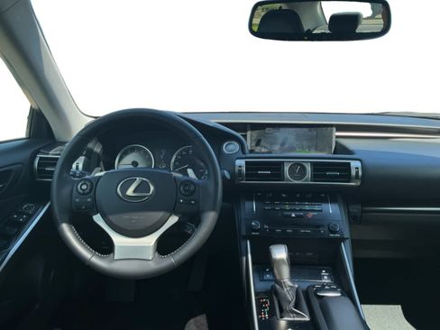 Used 2014 Lexus IS 350 AWD w/ Navigation Package image 10