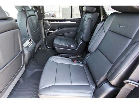 New 2026 Cadillac Escalade 2WD image 7