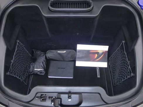 Used 2016 McLaren 650S Spider image 33