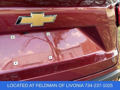 Used 2024 Chevrolet Trax LT w/ Driver Confidence Package FWD image 30