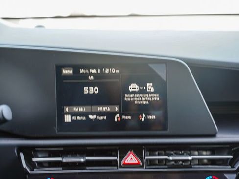 New 2026 Kia Niro LX FWD image 16