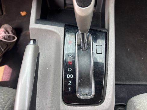 Used 2013 Honda Civic LX image 24