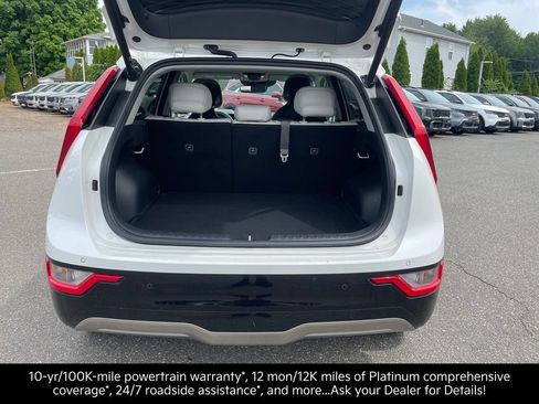 Certified 2023 Kia Niro Wind w/ Wind Preserve Package FWD image 26