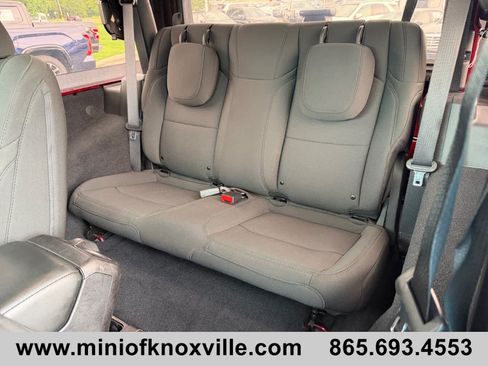 Used 2021 Jeep Wrangler Sport AWD/4WD image 14