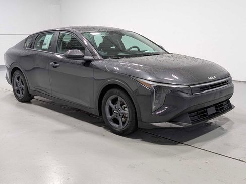 Certified 2025 Kia K4 LXS image 6