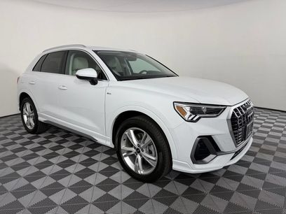Used 2023 Audi Q3 2.0T Premium w/ Convenience Package