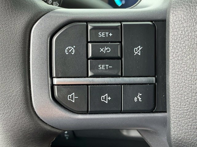Used 2025 Ford F350 Lariat AWD/4WD image 37
