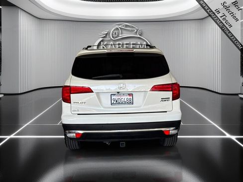 Used 2018 Honda Pilot Touring image 6