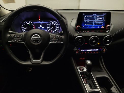 Used 2021 Nissan Sentra SV FWD image 22