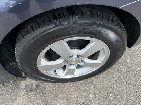 Used 2014 Chevrolet Cruze LT image 11