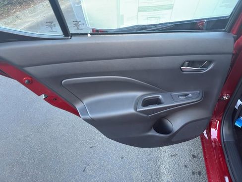 New 2025 Nissan Versa SV image 29