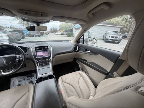 Used 2020 Lincoln Nautilus Reserve FWD image 22