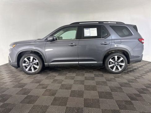 Used 2024 Honda Pilot Elite image 6