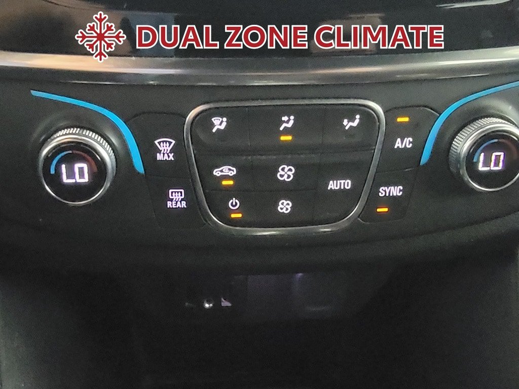 Used 2023 Chevrolet Traverse LT FWD image 22