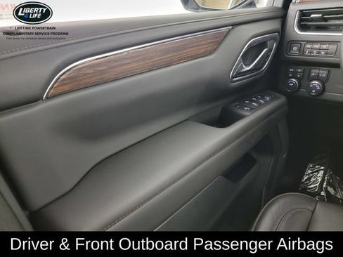Used 2024 Chevrolet Tahoe High Country AWD/4WD image 35