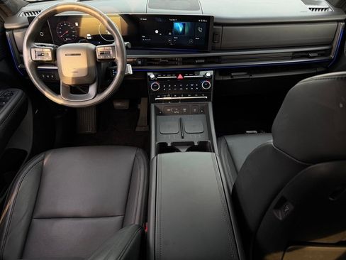 Used 2024 Hyundai Santa Fe Calligraphy image 7