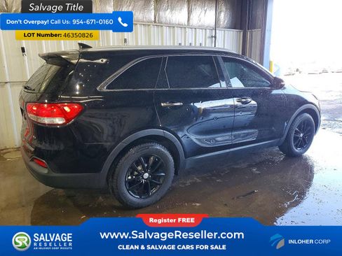 Used 2016 Kia Sorento LX image 4