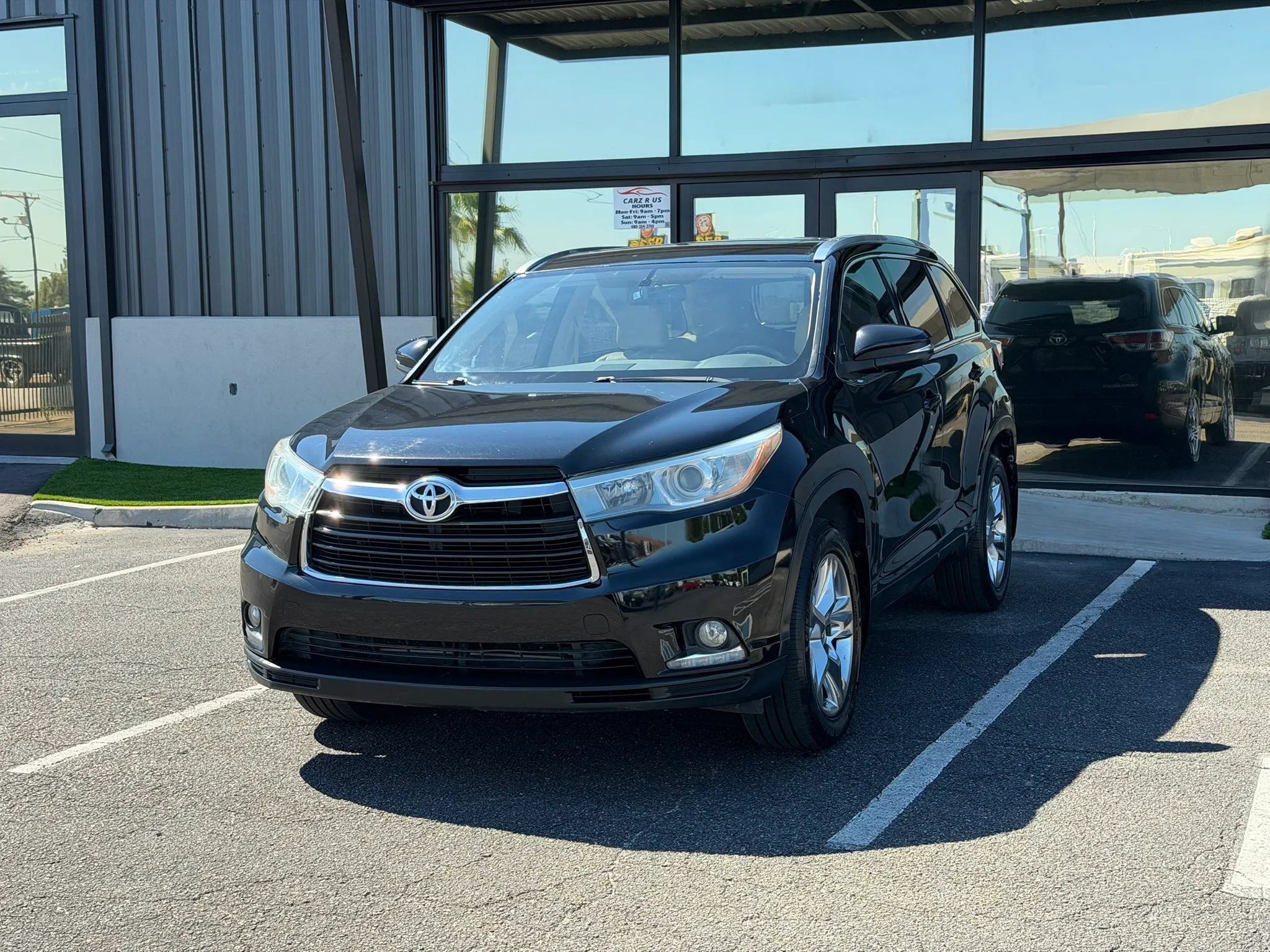 Used 2015 Toyota Highlander Limited AWD/4WD image 1