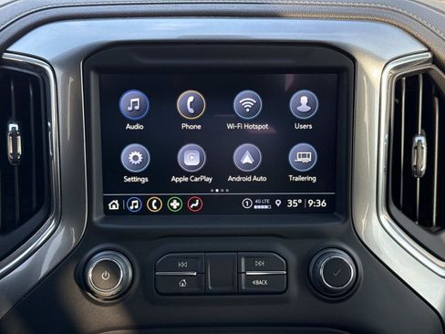 Used 2022 Chevrolet Silverado 2500 LTZ image 3