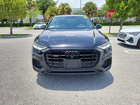 Used 2022 Audi Q8 Premium w/ Convenience Package AWD/4WD image 2