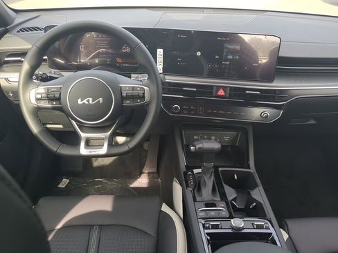 New 2025 Kia K5 GT-Line w/ GT-Line Premium Package image 12